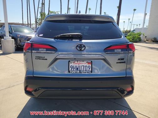 Celestite 2023 Toyota Corolla Hybrid SE