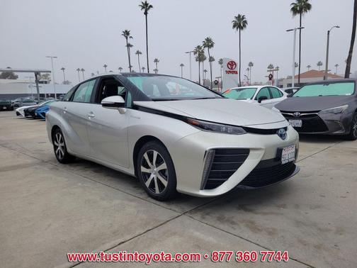 2019 Toyota Mirai Base