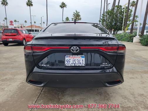 2023 Toyota Mirai Base