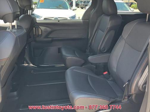2023 Toyota Sienna XSE 7 Passenger