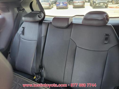 2023 Toyota Sienna XSE 7 Passenger