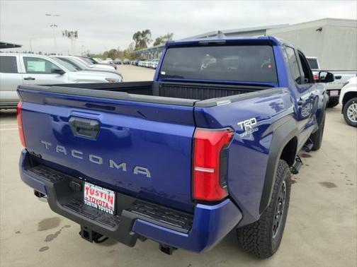 2025 Toyota Tacoma TRD Off-Road