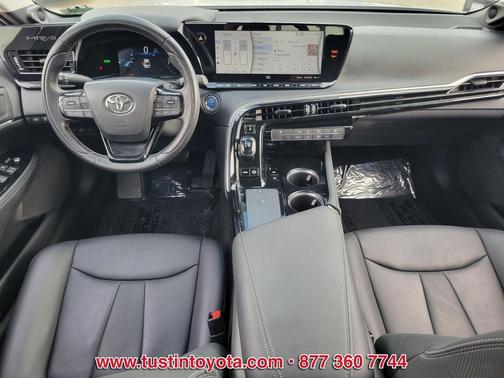2021 Toyota Mirai Base