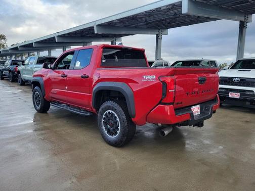 2025 Toyota Tacoma TRD Off-Road