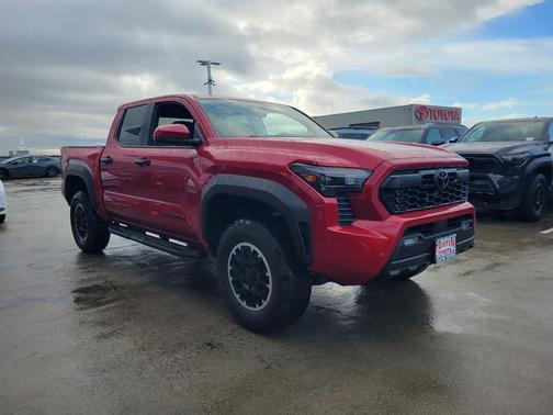 2025 Toyota Tacoma TRD Off-Road
