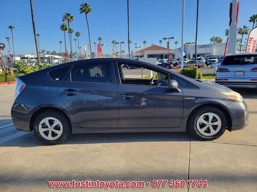 2012 Toyota Prius Two