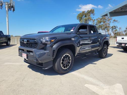 2025 Toyota Tacoma Hybrid TRD Off Road