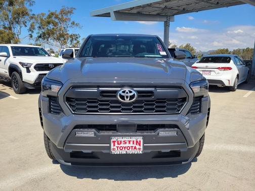 2025 Toyota Tacoma TRD Off Road