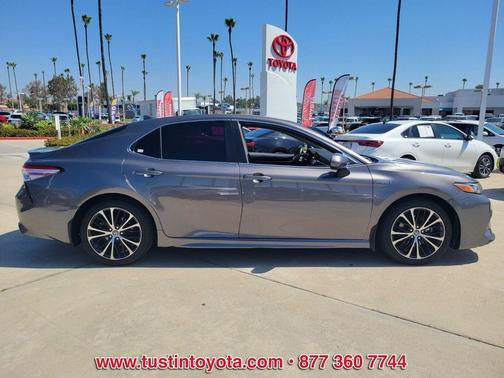 Predawn Gray Mica 2020 Toyota Camry SE