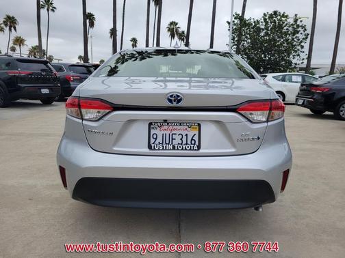 2024 Toyota Corolla Hybrid LE