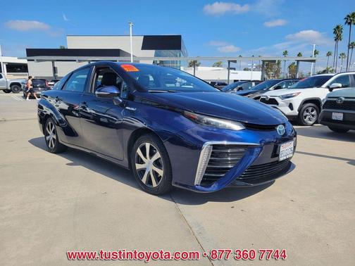 Nautical Blue Metallic 2018 Toyota Mirai Base
