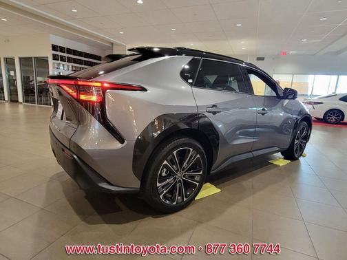 2023 Toyota bZ4X Limited
