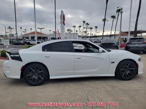White Knuckle Clearcoat 2019 Dodge Charger R/T