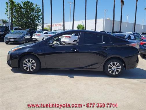 2018 Toyota Prius Three