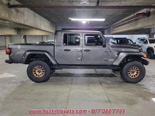 2021 Jeep Gladiator Overland