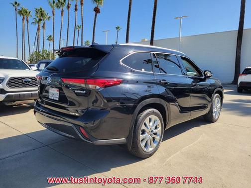 2023 Toyota Highlander Hybrid Limited