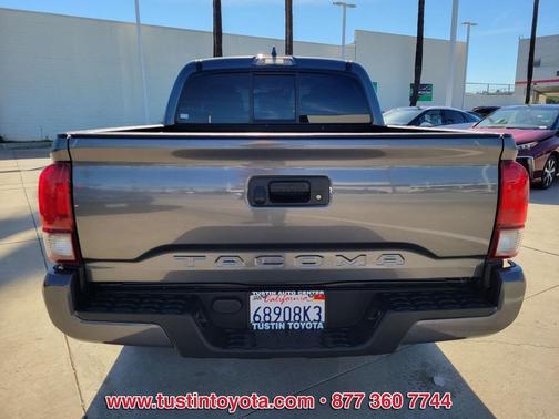 2022 Toyota Tacoma SR