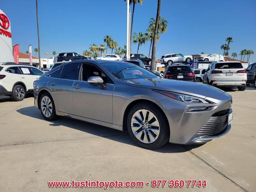 2023 Toyota Mirai Base