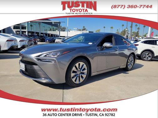 2023 Toyota Mirai Base