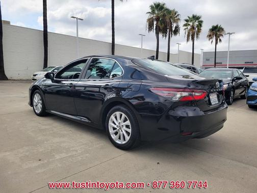 2024 Toyota Camry LE