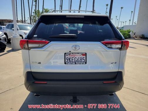 Pearl 2023 Toyota RAV4 XLE Premium