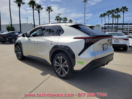 2023 Toyota bZ4X Limited