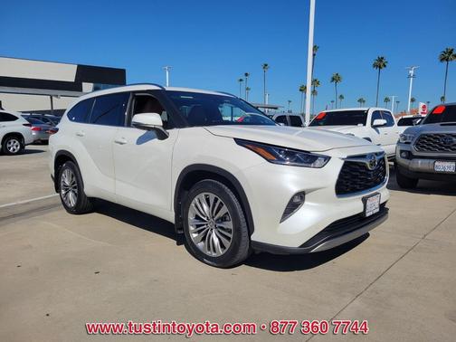 2021 Toyota Highlander Platinum