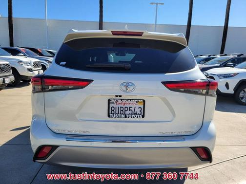 2021 Toyota Highlander Platinum