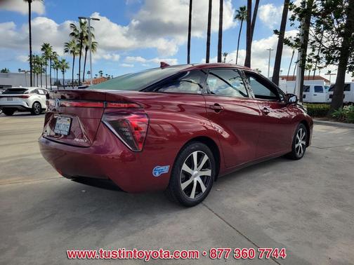 2020 Toyota Mirai Base
