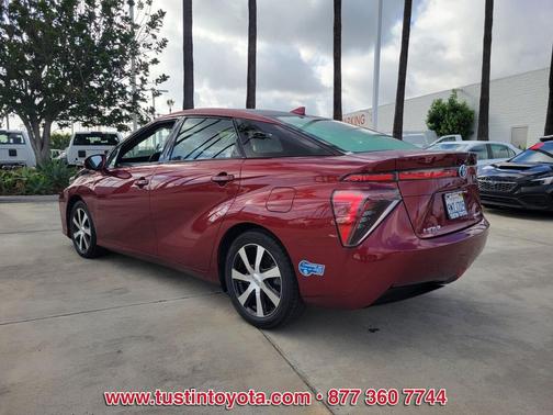 2020 Toyota Mirai Base