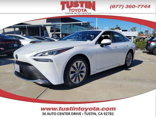 2023 Toyota Mirai Base