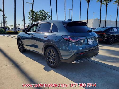 2025 Honda HR-V 2WD Sport