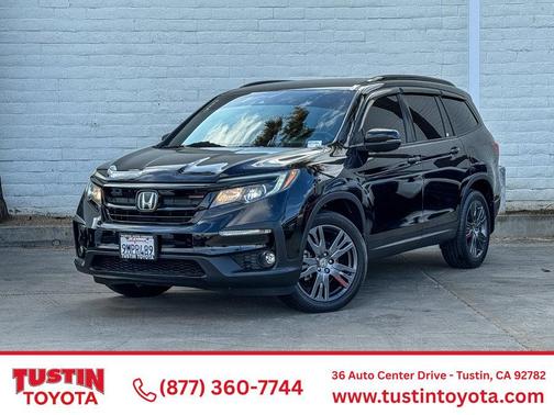 Crystal Black Pearl 2022 Honda Pilot 2WD Sport