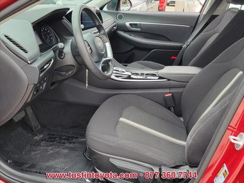2023 Hyundai SONATA SE