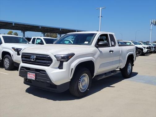 2025 Toyota Tacoma SR