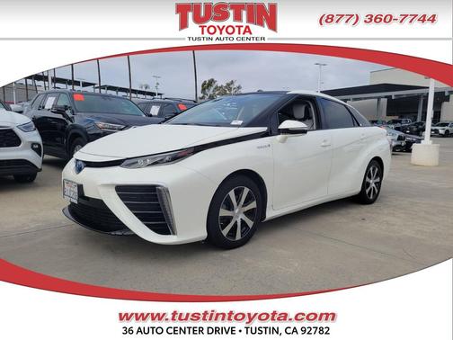 2019 Toyota Mirai Base