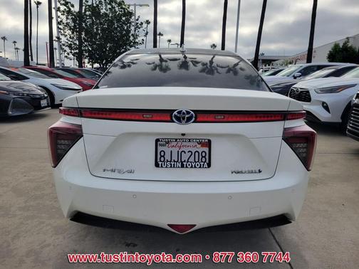 2019 Toyota Mirai Base