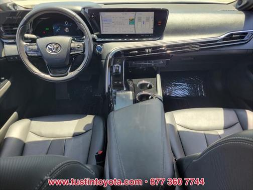2022 Toyota Mirai Base