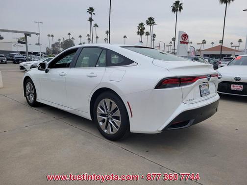 2024 Toyota Mirai Base