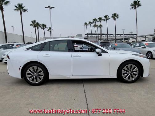 2024 Toyota Mirai Base