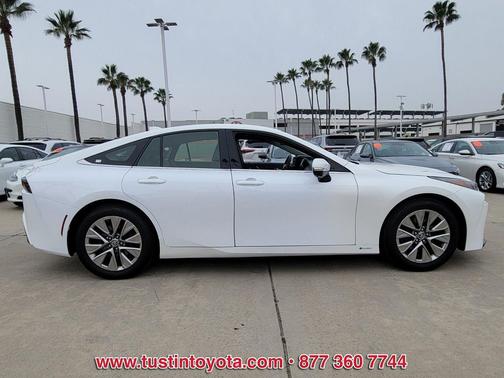 2024 Toyota Mirai Base