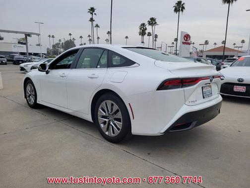 2024 Toyota Mirai Base