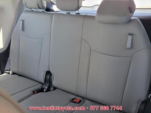 2023 Toyota Sienna XLE 7 Passenger