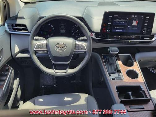 2023 Toyota Sienna XLE 7 Passenger