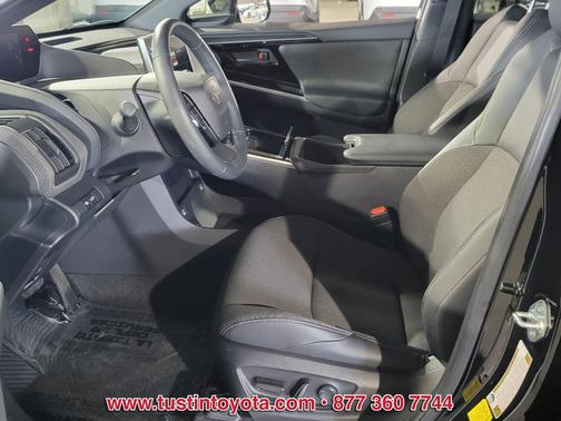 2024 Toyota bZ4X XLE