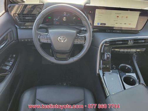 2023 Toyota Mirai Base