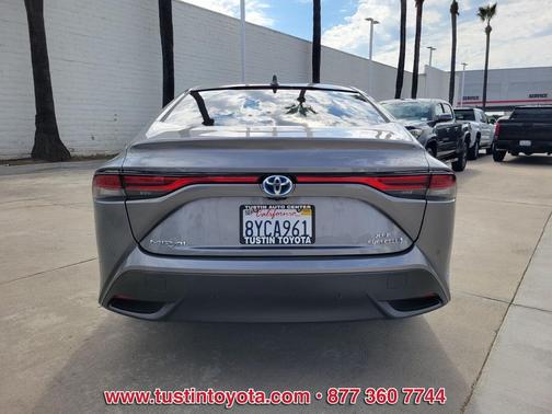2021 Toyota Mirai Base