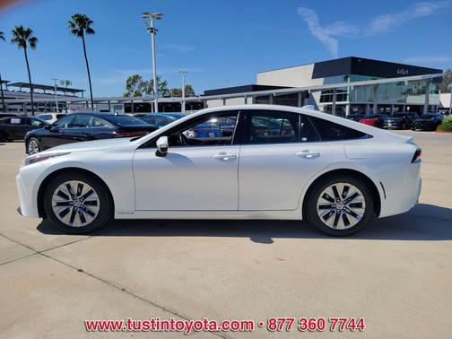 2023 Toyota Mirai Base