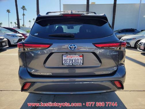 2023 Toyota Highlander Hybrid Limited