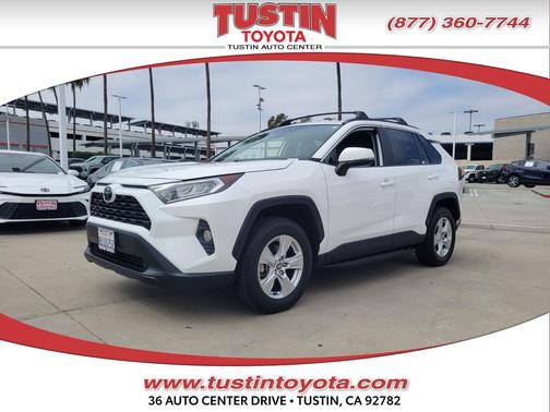 2021 Toyota RAV4 XLE